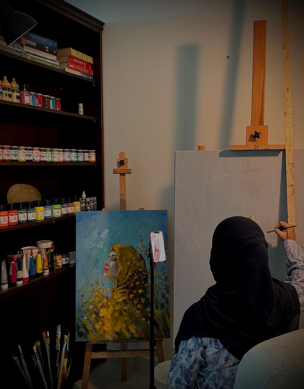  The Artistic Journey of Emirati Artist Faezeh Mohammed Hassan