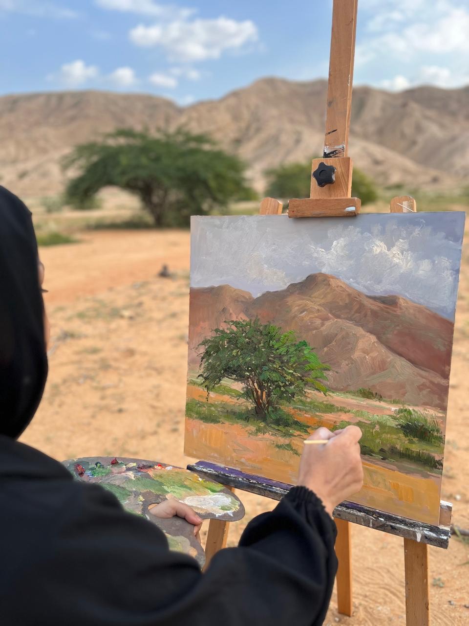  The Artistic Journey of Emirati Artist Faezeh Mohammed Hassan