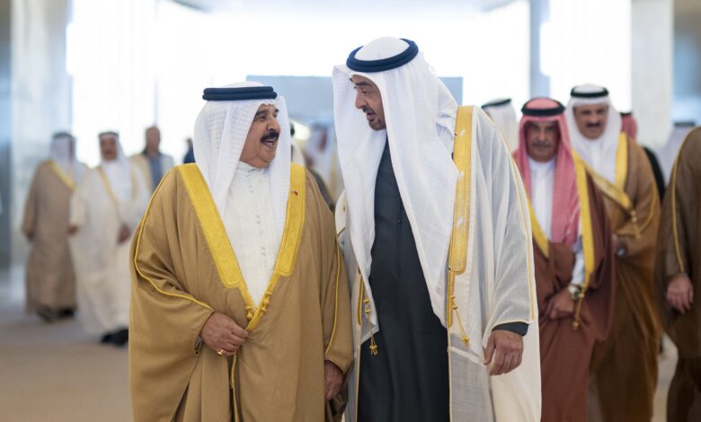 Majestic Welcome: King of Bahrain Honored by UAE President in Abu Dhabi Majestic Welcome: King of Bahrain Honored by UAE President in Abu Dhabi