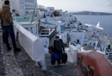 Panic in Paradise: Santorini Residents, Tourists Rush to Evacuate Panic in Paradise: Santorini Residents, Tourists Rush to Evacuate