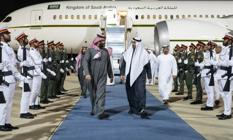 UAE President, Saudi Crown Prince Hold Crucial Talks UAE President, Saudi Crown Prince Hold Crucial Talks