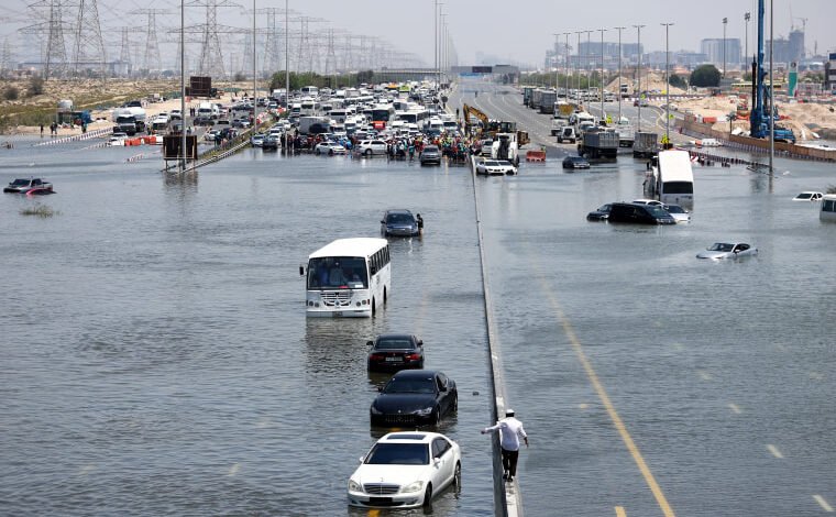 Dubai Floods: The Untold Story of How a City Survived Nature’s Fury Dubai Floods: The Untold Story of How a City Survived Nature’s Fury