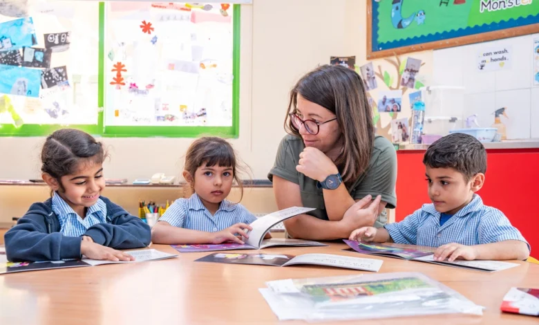Your Guide to Teaching English in Arab Gulf States Your Guide to Teaching English in Arab Gulf States