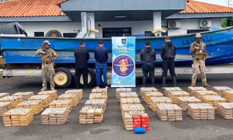 822 Tons of Narcotics Seized, 12,564 Arrested in $2.9B Anti-Drug Offensive 822 Tons of Narcotics Seized, 12,564 Arrested in .9B Anti-Drug Offensive