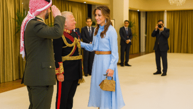 Queen Rania Stuns in Royal Blue at Jordan Parliament Opening Queen Rania Stuns in Royal Blue at Jordan Parliament Opening